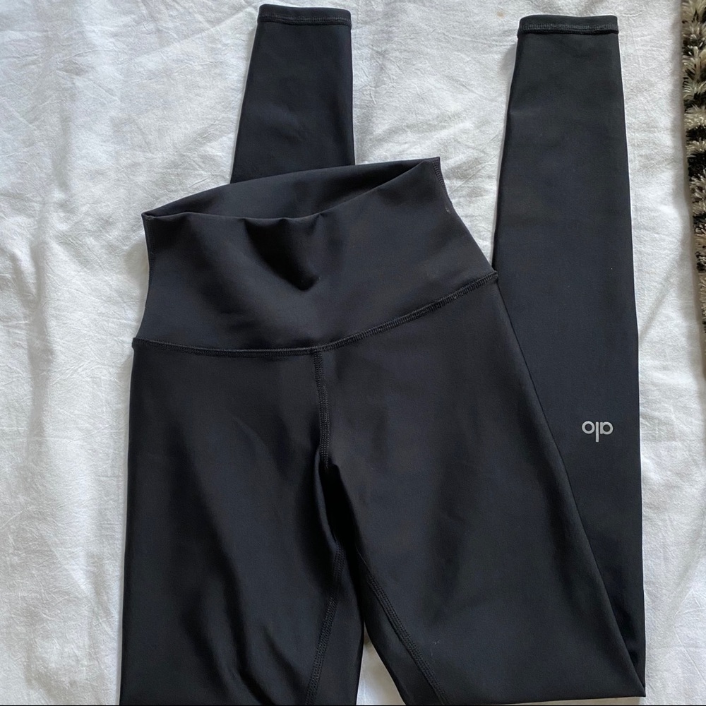 ALO Leggings BRAND NEW